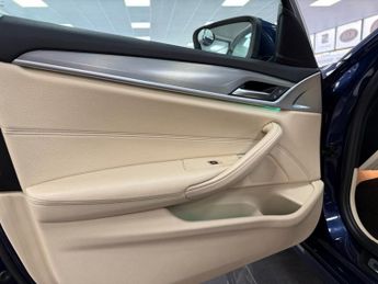 BMW 5 SERIES 2.0 520d SE Saloon 4dr Diesel Auto Euro 6 (s/s) (190 ps)