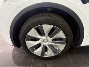 TESLA MODEL Y SUV 5dr Electric Auto RWD (346 ps)