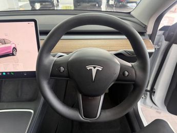 TESLA MODEL Y SUV 5dr Electric Auto RWD (346 ps)