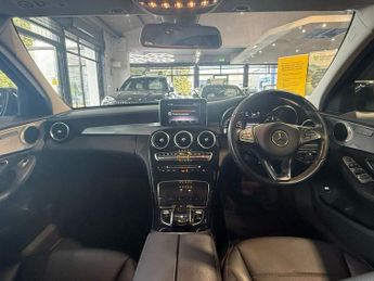 MERCEDES-BENZ C CLASS 2.1 C220 BlueTEC Sport Saloon 4dr Diesel G-Tronic+ Euro 6 (s/s) 