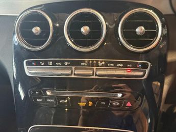 MERCEDES-BENZ C CLASS 2.1 C220 BlueTEC Sport Saloon 4dr Diesel G-Tronic+ Euro 6 (s/s) 