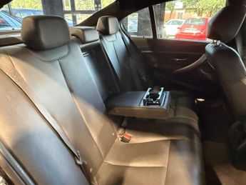 BMW 3 SERIES 3.0 330d M Sport Saloon 4dr Diesel Auto xDrive Euro 6 (s/s) (258