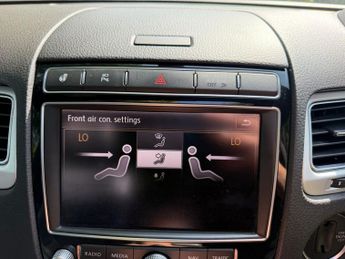 VOLKSWAGEN TOUAREG 3.0 TDI V6 R-Line Plus SUV 5dr Diesel Tiptronic 4WD Euro 6 (s/s)