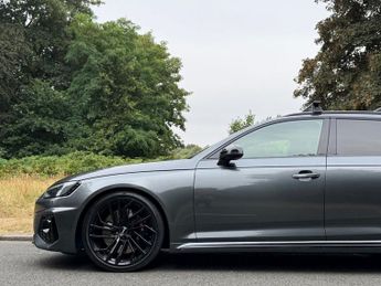 AUDI RS4 2.9 RS4 Avant TFSI Tiptronic Quattro Estate 5d Petrol Auto
