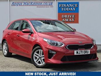 Kia Ceed 1.6 CRDi MHEV 2 Hatchback 5dr Diesel Hybrid Manual Euro 6 (s/s) 