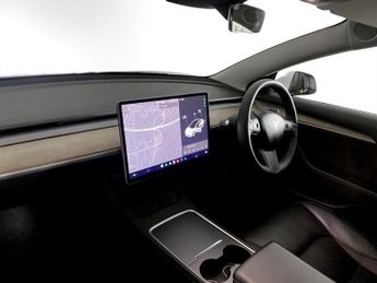 TESLA Model 3 (Dual Motor) Long Range Saloon 4dr Electric Auto 4WDE (346 ps)