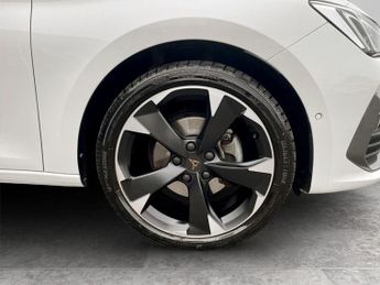 CUPRA LEON 1.5 eTSI EVO V1 Hatchback 5dr Petrol Hybrid DSG Euro 6 (s/s) (15
