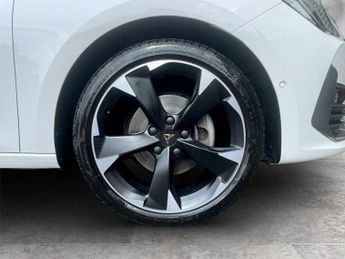 CUPRA LEON 1.5 eTSI EVO V1 Hatchback 5dr Petrol Hybrid DSG Euro 6 (s/s) (15