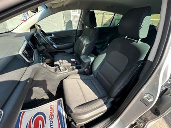 KIA SPORTAGE 1.6 GDi 2 GPF SUV 5dr Petrol Manual Euro 6 (s/s) (130 bhp)