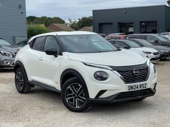 Nissan Juke 1.6 N-Connecta SUV 5dr Petrol Hybrid Auto Euro 6 (143 ps)
