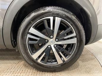 PEUGEOT 3008 1.6 13.2kWh GT Premium SUV 5dr Petrol Plug-in Hybrid e-EAT Euro 