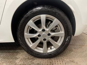 VAUXHALL CORSA 1.2 Turbo Design Hatchback 5dr Petrol Auto Euro 6 (s/s) (100 ps)