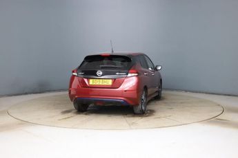 NISSAN LEAF 40kWh Tekna Hatchback 5dr Electric Auto (150 ps)