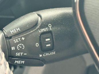 PEUGEOT 208 1.2 PureTech Active Hatchback 5dr Petrol EAT Euro 6 (s/s) (100 p