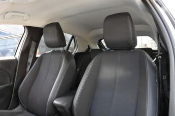 VAUXHALL CORSA-E 50kWh Elite Premium Hatchback 5dr Electric Auto | HEATED SEATS |