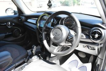 MINI HATCH 1.5 Cooper Classic Hatchback 5dr Petrol Steptronic Euro 6 | HEAT