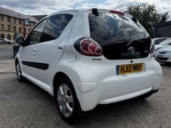 TOYOTA AYGO 1.0 VVT-i Fire Hatchback 5dr Petrol MultiMode Euro 5 (a/c) (67 p