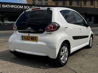 TOYOTA AYGO 1.0 VVT-i Fire Hatchback 5dr Petrol MultiMode Euro 5 (a/c) (67 p