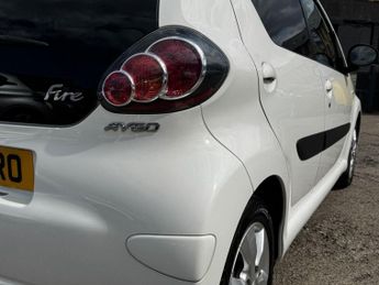 TOYOTA AYGO 1.0 VVT-i Fire Hatchback 5dr Petrol MultiMode Euro 5 (a/c) (67 p