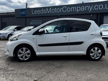TOYOTA AYGO 1.0 VVT-i Fire Hatchback 5dr Petrol MultiMode Euro 5 (a/c) (67 p