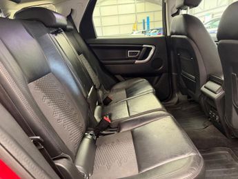 LAND ROVER DISCOVERY SPORT 2.0 Si4 SE Tech SUV 5dr Petrol Auto 4WD Euro 6 (s/s) (240 ps)