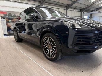 PORSCHE CAYENNE 3.0T V6 Platinum Edition SUV 5dr Petrol TiptronicS 4WD Euro 6 (s