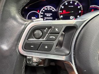 PORSCHE CAYENNE 3.0T V6 Platinum Edition SUV 5dr Petrol TiptronicS 4WD Euro 6 (s