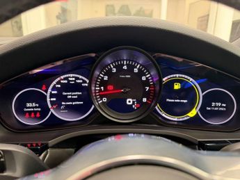 PORSCHE CAYENNE 3.0T V6 Platinum Edition SUV 5dr Petrol TiptronicS 4WD Euro 6 (s
