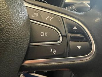 RENAULT KADJAR 1.5 Blue dCi Iconic SUV 5dr Diesel EDC Euro 6 (s/s) (115 ps)