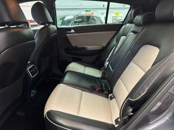 KIA SPORTAGE 2.0 CRDi GT-Line SUV 5 Door Diesel Automatic Silver AWD Euro 6 