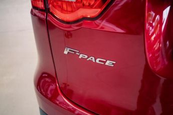 JAGUAR F-PACE 2.0 D180 Portfolio SUV 5dr Diesel Auto AWD Euro 6 (s/s) (180 ps)