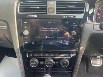 VOLKSWAGEN GOLF 2.0 TSI GPF GTI Performance Hatchback 5dr Petrol DSG Euro 6 (s/s