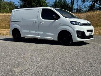 Citroen Dispatch 2.0 BlueHDi 1400 Driver Pro M Panel Van 6dr Diesel EAT8 FWD 2 Eu