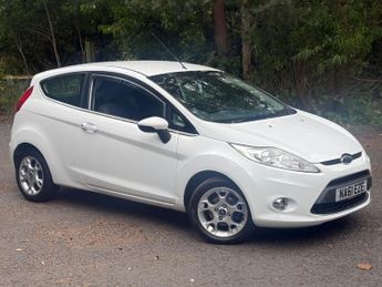 Ford Fiesta 1.25 Zetec Hatchback 3dr Petrol Manual (129 g/km, 81 bhp)