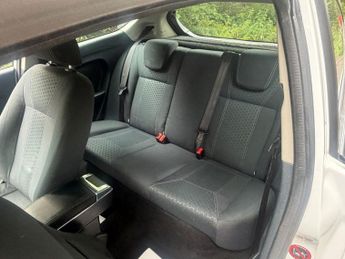 FORD FIESTA 1.25 Zetec Hatchback 3dr Petrol Manual (129 g/km, 81 bhp)