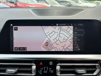 BMW 3 SERIES 2.0 318i M Sport Saloon 4dr Petrol Auto Euro 6 (s/s) (156 ps)