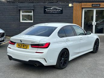 BMW 3 SERIES 2.0 318i M Sport Saloon 4dr Petrol Auto Euro 6 (s/s) (156 ps)
