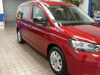 VOLKSWAGEN CADDY MAXI 2.0 TDI Life MPV 5dr Diesel DSG Euro 6 (s/s) (122 ps)