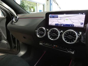 MERCEDES-BENZ EQA EQA 250+ 70.5kWh AMG Line (Executive) SUV 5dr Electric Auto (190