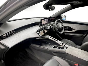 PEUGEOT 5008 1.2 Allure SUV 5dr Petrol Hybrid e-DSC6 Euro 6 (s/s) (136 ps)