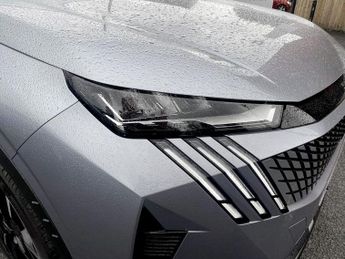 PEUGEOT 5008 1.2 Allure SUV 5dr Petrol Hybrid e-DSC6 Euro 6 (s/s) (136 ps)