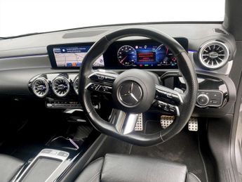 MERCEDES-BENZ CLA 1.3 CLA250e 15.6kWh AMG Line (Premium Plus) Shooting Brake 5dr P
