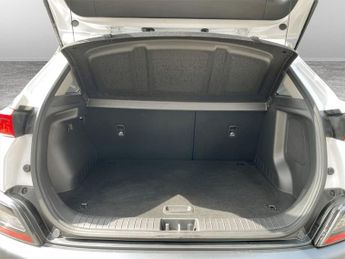HYUNDAI KONA 1.6 h-GDi Premium SUV 5dr Petrol Hybrid DCT Euro 6 (s/s) (141 ps