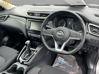 NISSAN QASHQAI 1.3 DIG-T N-Connecta SUV 5dr Petrol DCT Auto Euro 6 (s/s) (160 p