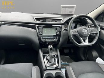 NISSAN QASHQAI 1.3 DIG-T N-Connecta SUV 5dr Petrol DCT Auto Euro 6 (s/s) (160 p