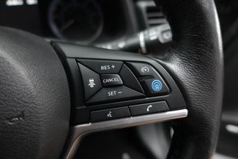 NISSAN LEAF 62kWh e+ Tekna Hatchback 5dr Electric Auto (217 ps)
