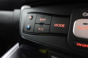 NISSAN LEAF 62kWh e+ Tekna Hatchback 5dr Electric Auto (217 ps)