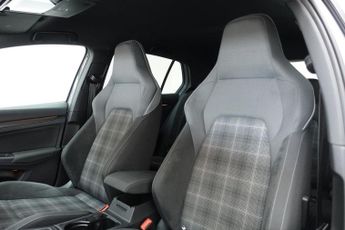 VOLKSWAGEN GOLF 2.0 TDI GTD Hatchback 5dr Diesel DSG Euro 6 (s/s) (200 ps)