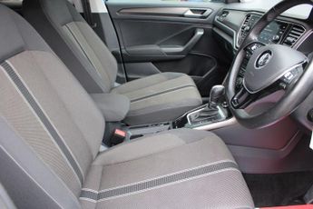 VOLKSWAGEN T-ROC 1.5 TSI GPF EVO Design SUV 5dr Petrol DSG Euro 6 (s/s) (150 ps)