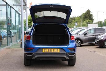 VOLKSWAGEN T-ROC 1.5 TSI GPF EVO Design SUV 5dr Petrol DSG Euro 6 (s/s) (150 ps)